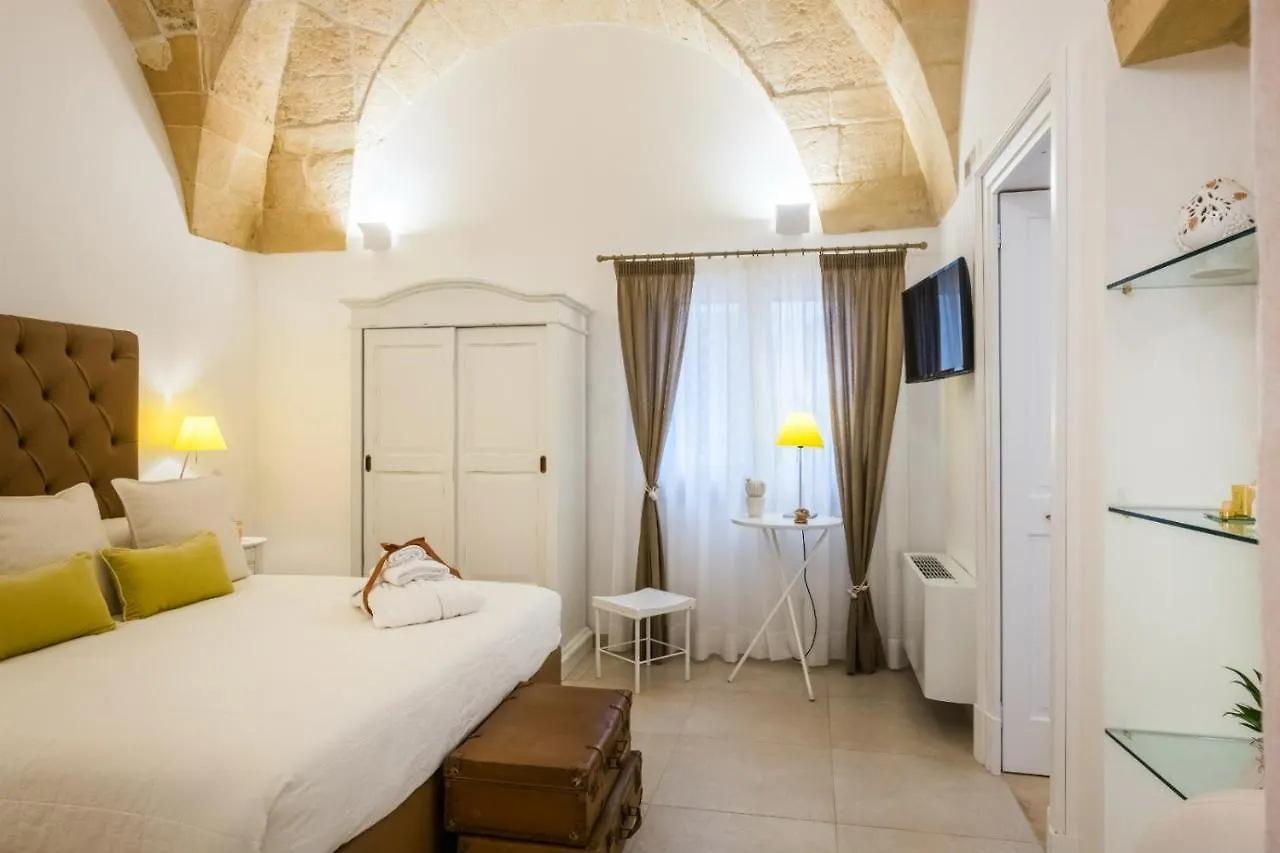 Amate Suite Lecce Alojamento de Acomodação e Pequeno-almoço